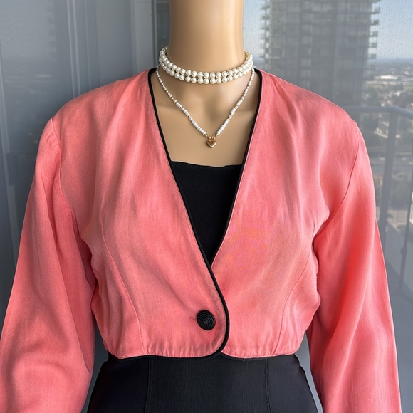 Vintage Jackets & Blazers - 80s Vintage  salmon pink and black cropped cardigan  with a button closure